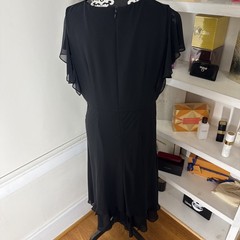 Adrianna Papell Women’s Black A-Line Chiffon flowy Dress Size 14P 47 Inches Long