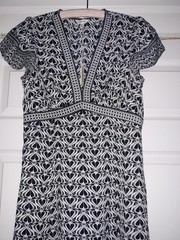 Stunning MAX STUDIO Black & White Print Maxi Dress w Single Flounce Hem S