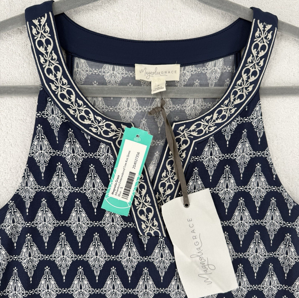Magnolia Grace Shift Dress S Navy/White Embroidered Sleeveless Knit V-Neck