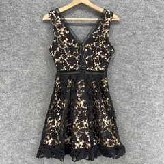 Alya Dress Women XS Black Floral Sheath Midi Crochet V-Neck Sleeveless Zipper