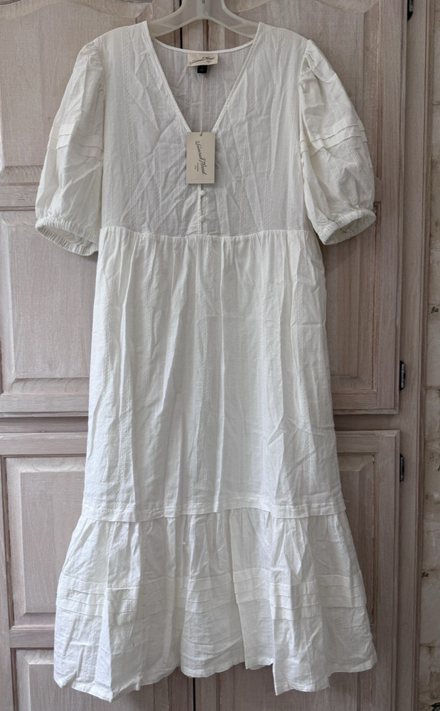 NWT Universal Thread White Tiered V-Neck Midi/Maxi Dress Lined Size Small