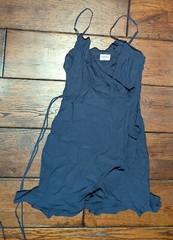 Aritzia Sunday’s Best Countess Wrap Dress Mini Ink Navy Ruffle V Neck Sz XS NWT