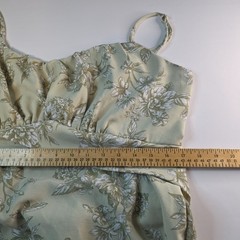Pie in the sky dress Green Floral Spaghetti Straps Smoked Back Dress Size L