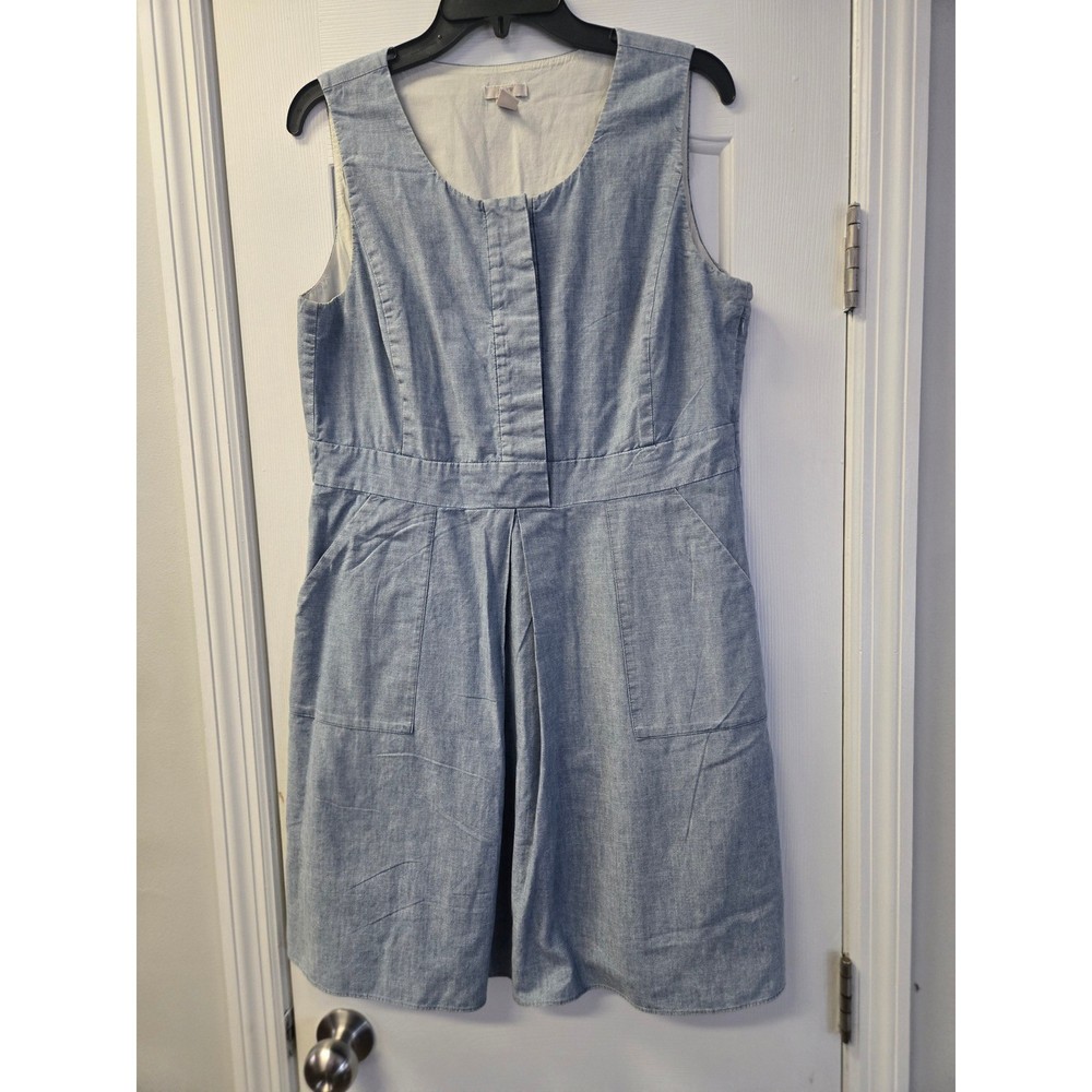 Light Blue Chambray Sleeveless Pleated Pockets Dress 12 Nautical Coastal Modest