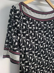 Max Edition Geometric Half Sleeve Sheath Dress Size Medium Lightweight Stretch