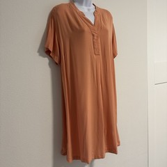 H&M Women’s V-Neck Light Coral Tunic Style Short Sleeve Dress Sz M