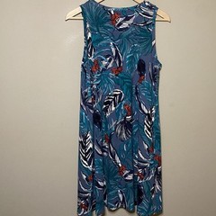 Loft Outlet Sundress Medium Green Red Black Floral Sleeveless Tropical Hawaiian