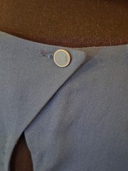 Fendi Blue Wool Blend Sheath Dress IT 36 US 2 4 Made in Italy Tailored Keyhole B