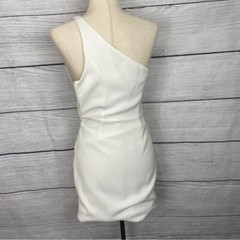 NBD Aldo White One Shoulder Mini Dress XS Revolve Asymmetric Slit Button Accent