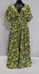 Masseys Women&rsquo;s Dreamer V-Neck Midi Dress MS7 Yellow/Green Floral Large NWT