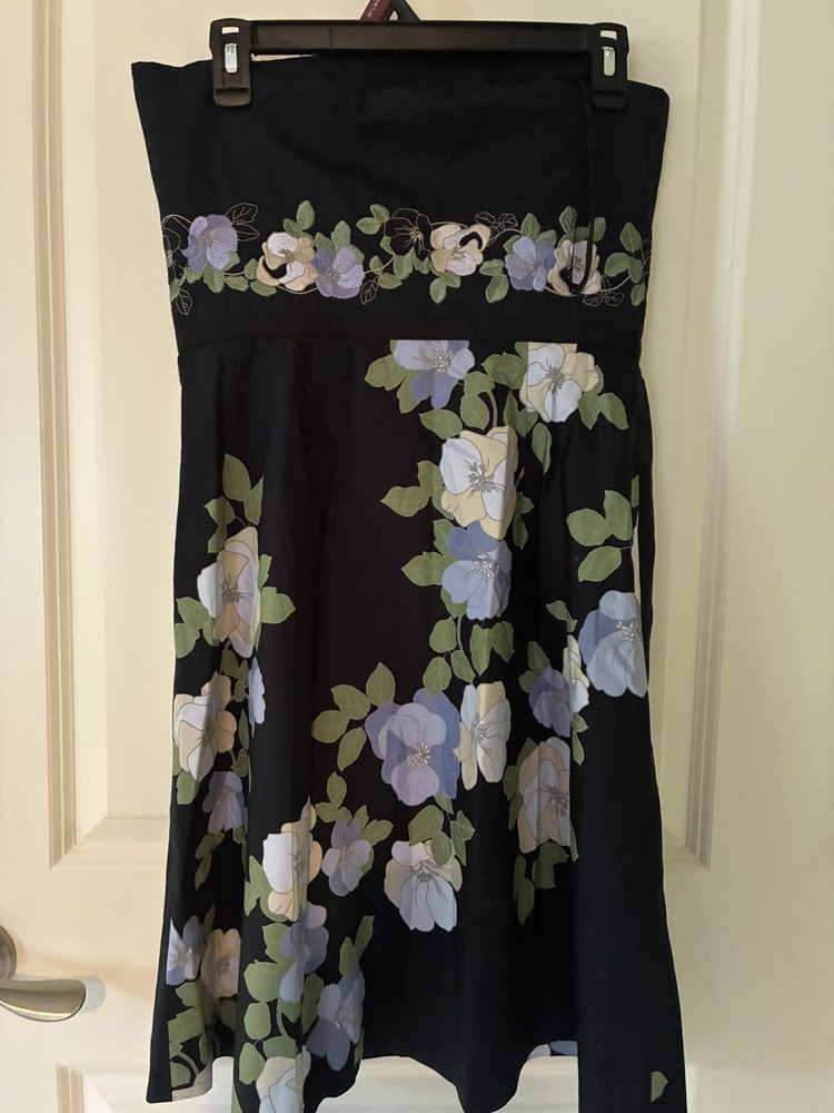🌸👗 Ann Taylor LOFT Strapless Embroidered Cocktail Dress 💙 Navy Floral Size 6P