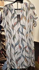 QfeefaX Women&rsquo;s XL V-Neck Short Sleeve Shift Dress Abstract White Multicolor