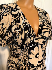 UMGEE ARTSY BOHO BLACK & TAN FLORAL GAUZY CRINKLE BUTTON DOWN DRESS SZ S