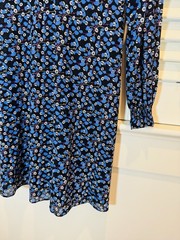 Cabi Blue Floral Mesh Dress Size M Long Sleeve V Neck Women’s EUC