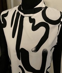 NEW DRESS L White And Black Print Keyhole Neck Machine Washable Poly 40” Bust