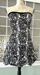 EMERALD SUNDAE Black White Ruched Bubble Party Dress Padded Bra Stretch Jr 7