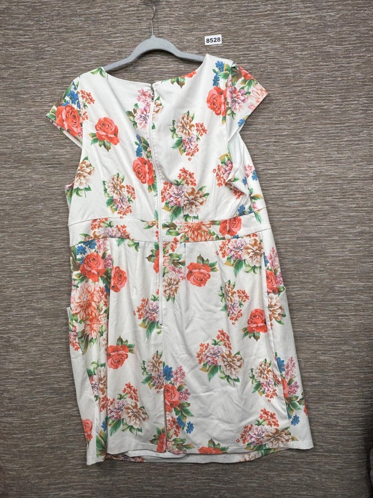 ModCloth Elegant Reflections Floral Sheath Dress Womens Size 2X White Cap Sleeve