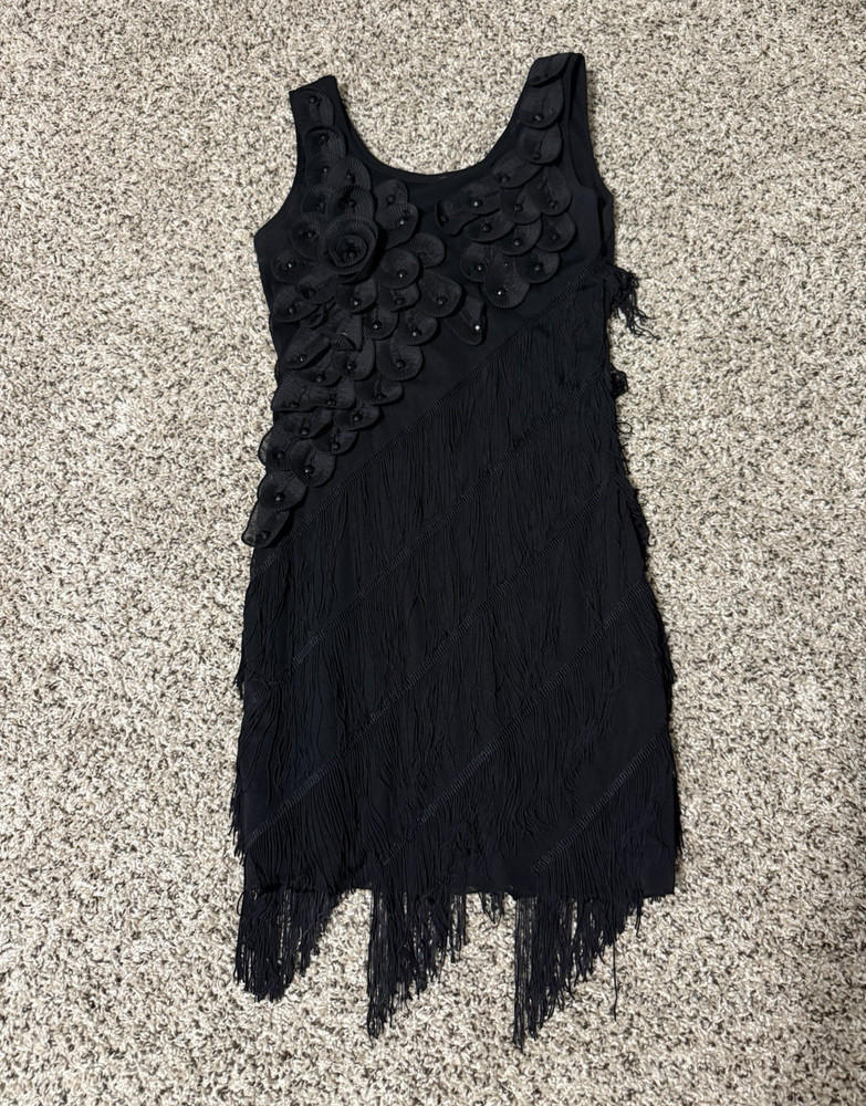 PrettyGuide Black Solid Shift Dress Scoop Neck Sleeveless Fringe Beaded Knee S