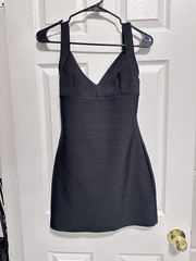 Women’s Black Solid V-Neck Sleeveless bandage Strappy Bodycon Mini Dress Size M