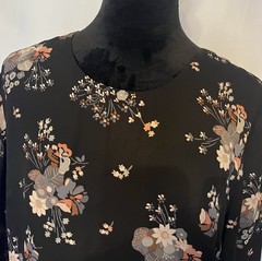 LOFT Bk-Floral A-Line Dress Knee Length 3/4 Button Cuff Sleeve Zip Black Size 10