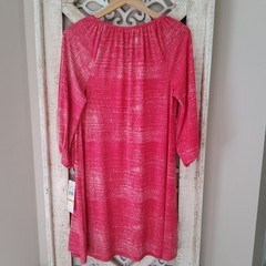 Skye&rsquo;s The Limit Women&rsquo;s 3/4 Sleeve Tie Front Shift Midi Dress in Raspberry