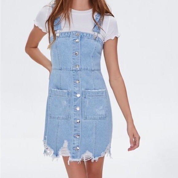 (B6) Forever 21 Light Wash Distressed Denim Button Front Pinafore Mini Dress M