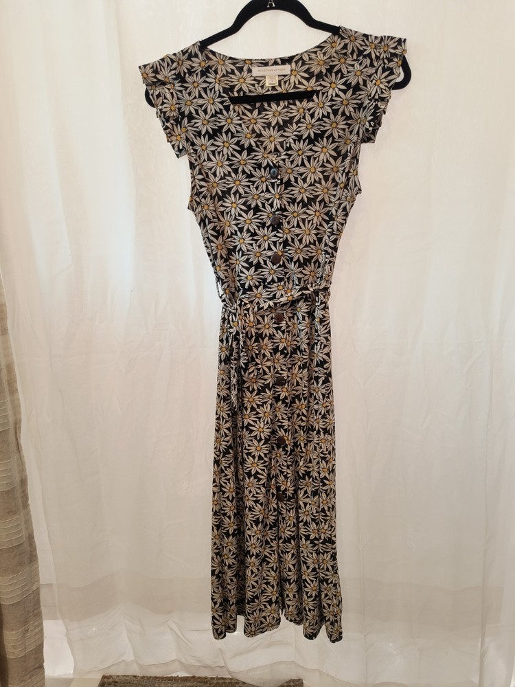 Sundress with Daisy Pattern – Size Small