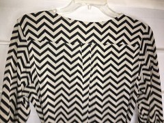 Tacera Black Beige Polyester Gold Zip Front Belted Dress 3/4 Sleeves Size 6 EC!