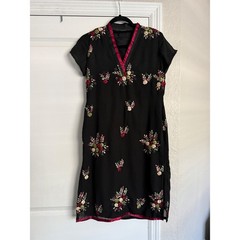 Black Floral Embroidered Chiffon Tunic Dress V-Neck Satin Trim Short Sleeve