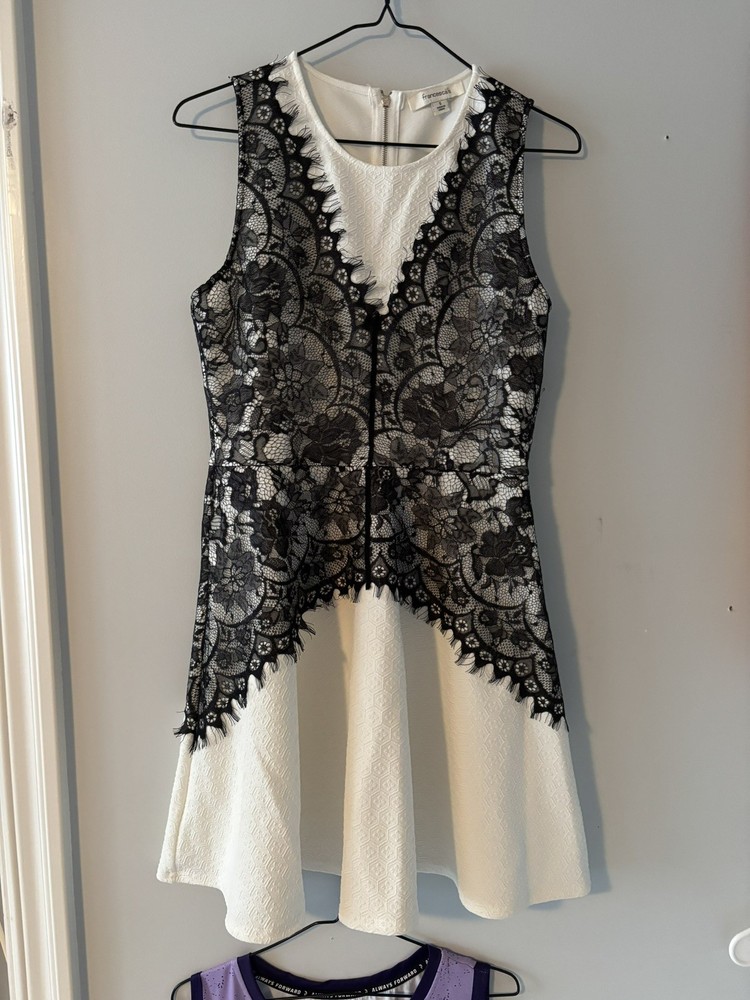 Womens Dress Career Formal Shift Sheath Size S White and Black