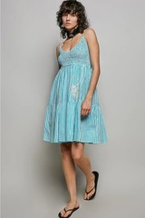 Women&rsquo;s Blue White Striped Smocked V-Neck Strappy A-Line Knee Dress One Size