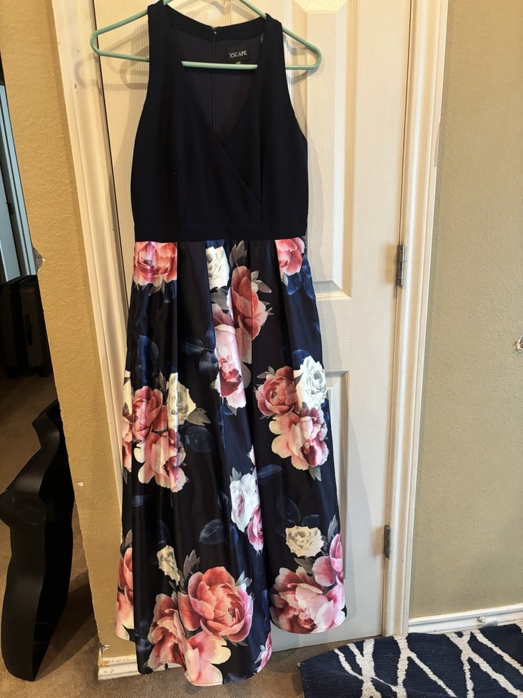 Xscape Women’s 10P Petite Satin Maxi Dress Sleeveless V-Neck Navy Pink Floral