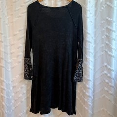 Able Black Waffle Knit Tunic Dress Geometric Button Cuff Long Sleeve Womens L