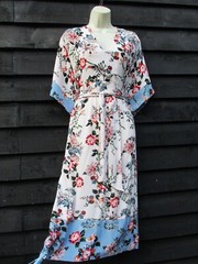 Pretty Monsoon Kimono Ivory Blue Size 22 Floral Summer Dress…