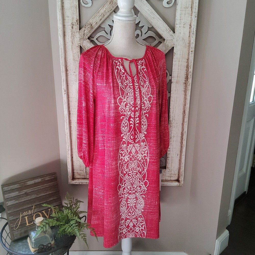 Skye&rsquo;s The Limit Women&rsquo;s 3/4 Sleeve Tie Front Shift Midi Dress in Raspberry