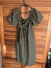 mi ami for francesca&rsquo;s Green Solid Square Neck Tie Front Puff Sleeve Midi S