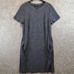 AGB Dress Womens Large Grey Shift Dress Short Sleeve Textured Knit Pockets Cute
