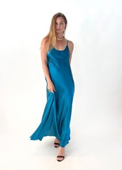 VACANCES 100% silk charmeuse non see through maxi slip dress size S/M TURQUOISE