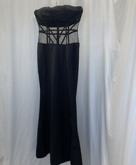 BliThe Long Black Low Cut Dress Size Large Color Black