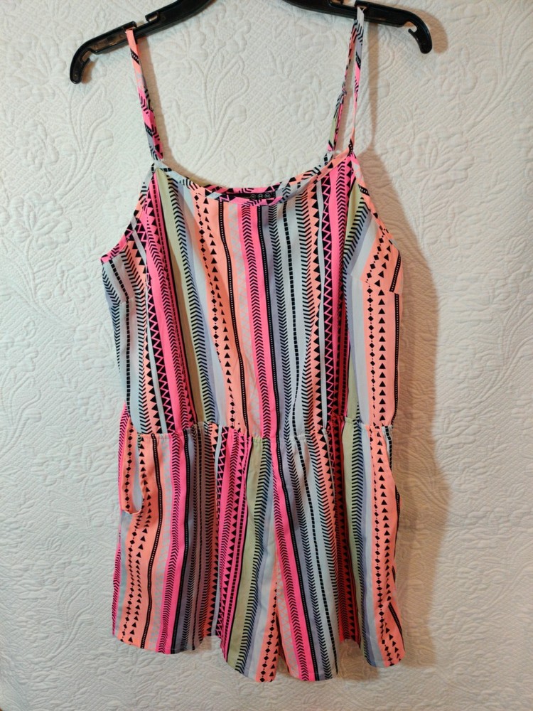 Atmosphere Abstract Sleeveless Adjustable Straps Romper With Pockets