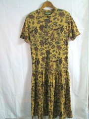 Outback Red 🥑 Size Small 🥑Polyester/Cotton Blend 🍐Paisley Dress🌙
