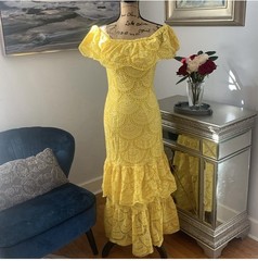 Gianni Bini Dress Maxi Small Gown Mermaid Off Shoulder Lace Tiered Boho Pink New