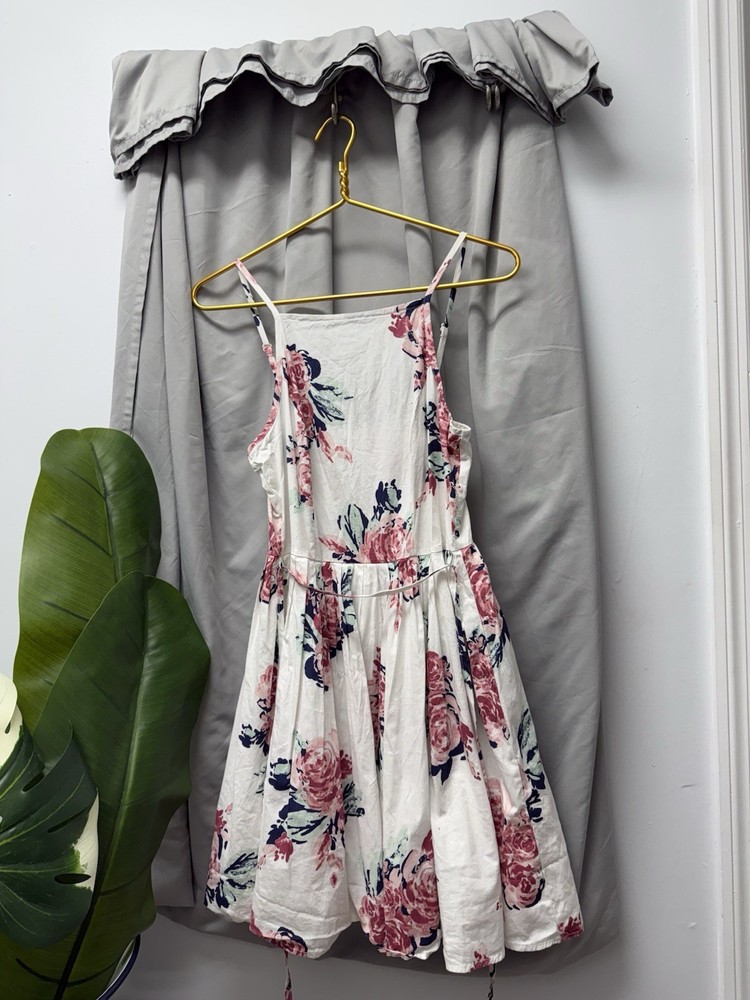 Charlotte Russe Fit & Flare Floral Sundress, Adjustable Straps, Zip, M