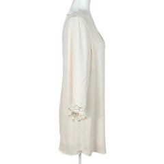 ASTR Mini Shift Dress Size M Cream with Lace Trim 3/4 Sleeves Lined Lightweight