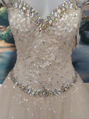 Morilee Sz 8 Ivorycream Sequingem Lace AdjustableBack Sizeing prom dress