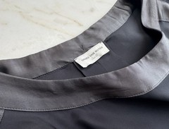 Dries Van Noten Black Lightweight Shift Dress Satin Trim Short Sleeve Sz 36 S