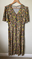 Albaray Floral Midi Dress size 12 tiered hem ruffle detail