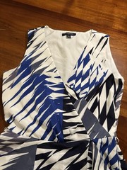 Banana Republic White Blue Striped Drapey Layered V-Neck Dress Size 4