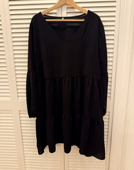 Women’s XL Black Solid Tiered Ruffle V-Neck Balloon Sleeve Shift Dress