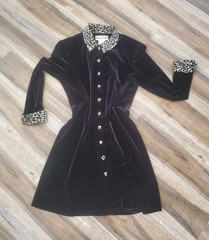 Ronni Nicole Petite 10P Excellent Condition Y2K Vintage Velvet 10P Runs Bigger